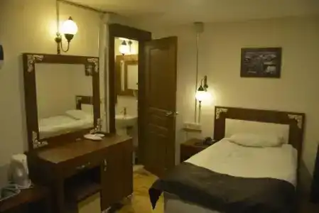 Zeynep Hanim Konagi - 39