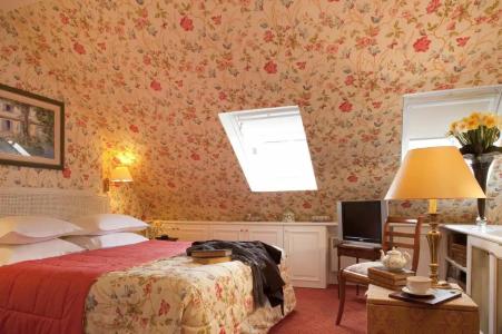 Relais Du Louvre - 43