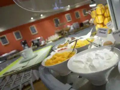 Best Western Premier Roosevelt - 65