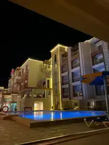 Hawaii Caesar Palace Aqua Park - Families and Couples Only - 13
