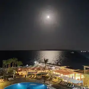 Sphinx Aqua Park Beach Resort - 11