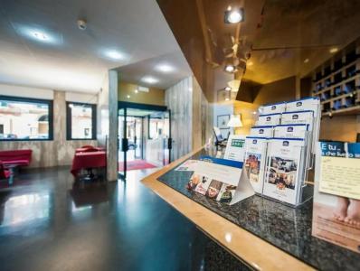 Executive Business - 26