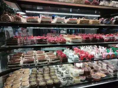 Kleopatra Atlas - Adults Only - 39