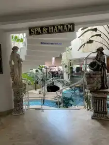 Blue Wave Suite - 53