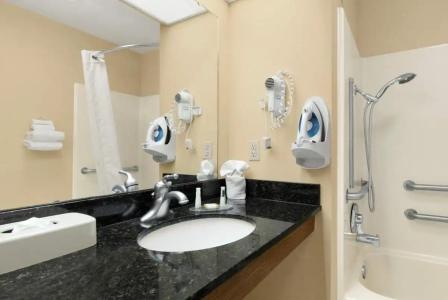 Ramada by Wyndham Istanbul Grand Bazaar - 44