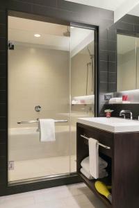 Holiday Inn Express - Times Square South, an IHG - 45