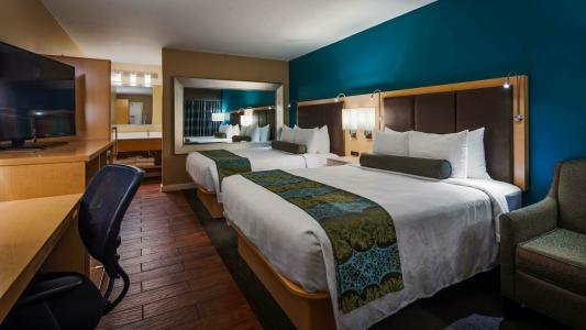 Best Western Plus South Coast Inn - 84