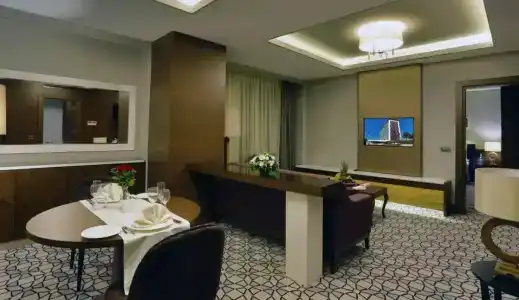 Royal Stay Palace - 14