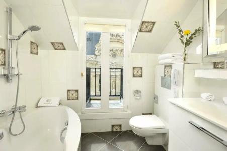 Hôtel Regina Louvre - 91