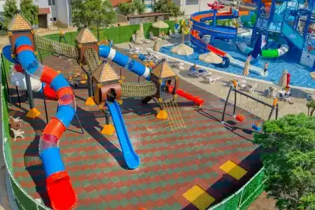 Blue Wave Suite - 38