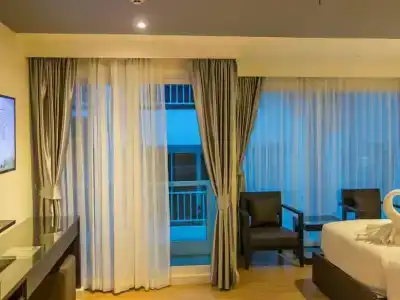 Unique Regency Pattaya - 14