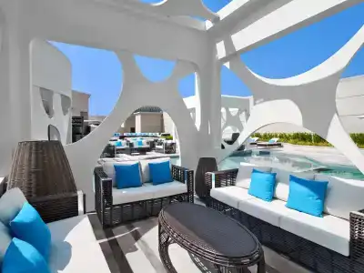 V Dubai, Curio Collection by Hilton - 60