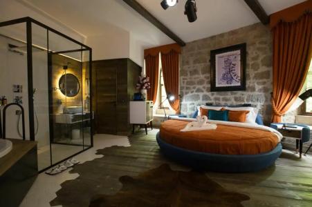 Cephanelik Butik - 77