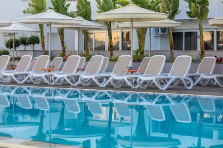 Christabelle Apartments - 4