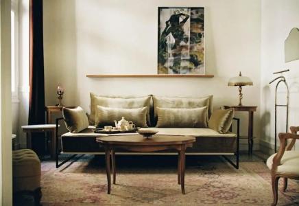 Shila Athens - 89