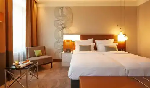 Reichshof Hamburg - 4