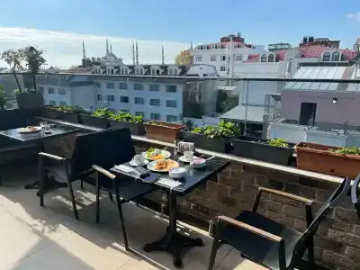 Antusa Design & Spa - 3