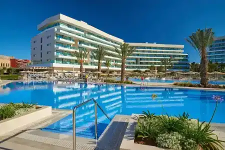 Hipotels Playa de Palma Palace&Spa - 0