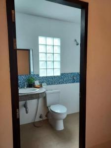 Naithon Beach Mansion - 93