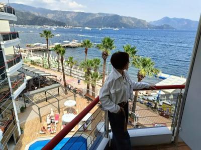 Poseidon - Adult Only - 70