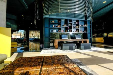 SB Icaria Barcelona - 42