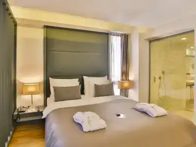 Business Life Boutique & Spa - 90