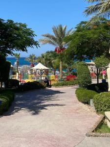 King Tut Aqua Park Beach Resort - 12