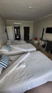 Lotus Bay Resort - 89