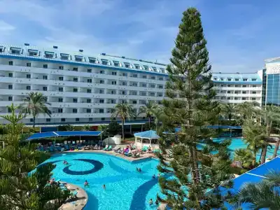 Crystal Admiral Resort Suites & Spa - Ultimate All Inclusive - 14