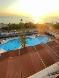 First Class - All Inclusive - 31