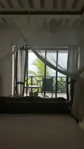 Langi Langi Beach Bungalows - 4