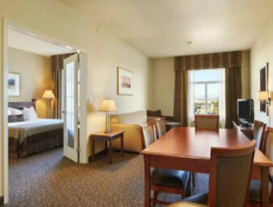 Wingate by Wyndham - Edmonton West - 20