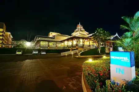 Novotel Phuket Vintage Park Resort - 9