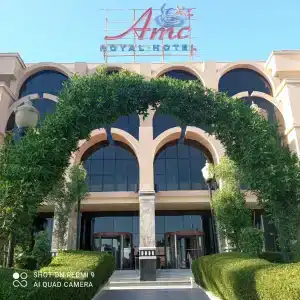 AMC Royal & Spa - 41