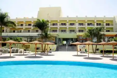 Palm Beach Resort Families and Couples only - 46