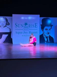 Sunrise Aqua Joy Resort - 50