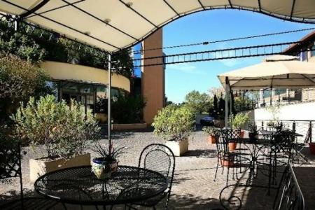 Best Western Blu Roma - 33