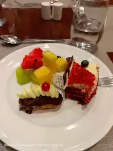 Metropolitan Dubai - 34
