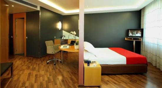 SB Icaria Barcelona - 75