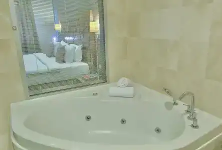 Ramada By Wyndham İstanbul Taksim - 25