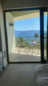 Marti La Perla - Adult Only+16 - 32