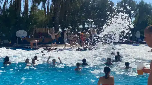 Latanya Park Resort - 25