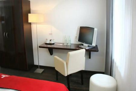 Helvetia Munich City Center - 63