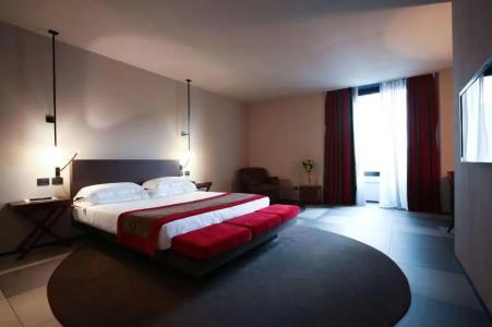 iHs Milano Ambasciatori - 82