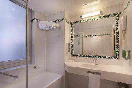 Hôtel Raspail Montparnasse - 64