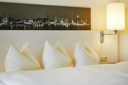 H4 Hamburg Bergedorf - 85