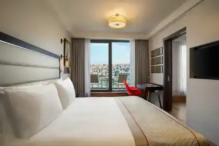 Movenpick Istanbul Golden Horn - 1