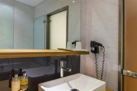 Misafir Suites 8 Istanbul - 73