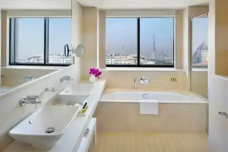 Hyatt Regency Dubai Creek Heights - 6
