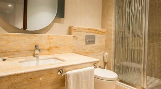 Ramada by Wyndham Gemli̇k - 63